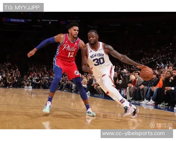 德拉蒙德底角三分出手提前庆祝却意外打铁引发全场哄笑 德拉蒙德底角三分出手提前庆祝却意外打铁引发全场哄笑