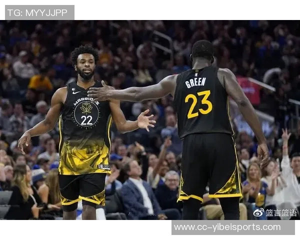 卢指导点评30号秀尼德豪泽防守理解与进攻意识全面提升 卢指导点评30号秀尼德豪泽防守理解与进攻意识全面提升