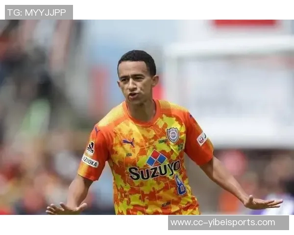 克里斯坦特重返进球状态喜悦之余更欣喜球队登顶榜首 克里斯坦特重返进球状态喜悦之余更欣喜球队登顶榜首