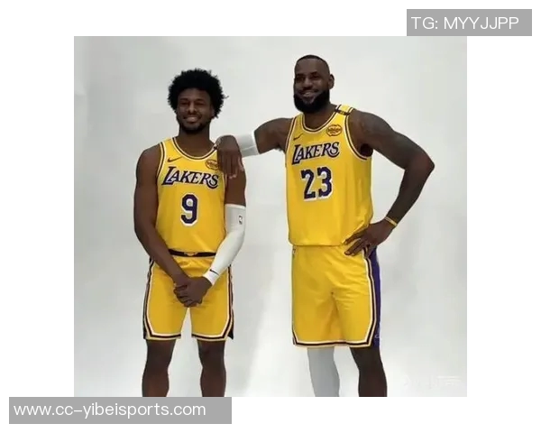 詹姆斯团队呼吁湖人谨慎安排出场时间他将缺席季前赛首战 詹姆斯团队呼吁湖人谨慎安排出场时间他将缺席季前赛首战