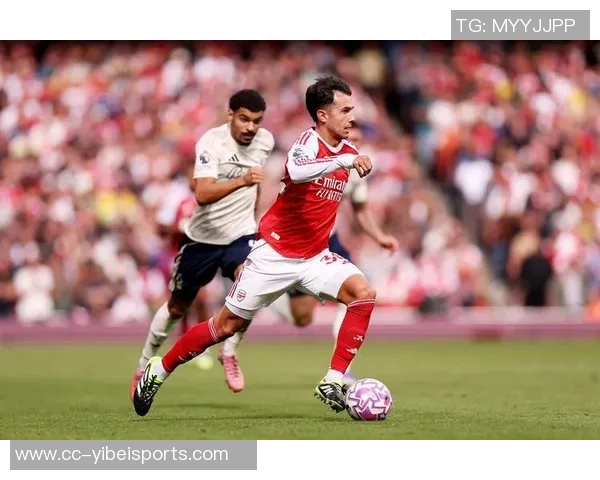 英超射手榜更新哈兰德以9球稳居第一塞梅尼奥紧随其后斩获6球 英超射手榜更新哈兰德以9球稳居第一塞梅尼奥紧随其后斩获6球