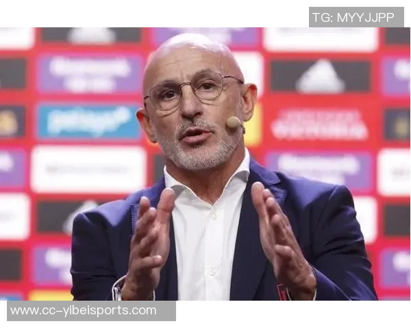 弗里克坚定回应德拉富恩特坚持保护球员不后悔言论 弗里克坚定回应德拉富恩特坚持保护球员不后悔言论