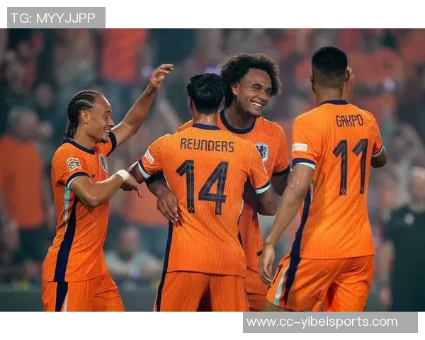 荷兰队官方推特发布海报热身世预赛对阵马耳他德容加克波等明星球员亮相 荷兰队官方推特发布海报热身世预赛对阵马耳他德容加克波等明星球员亮相