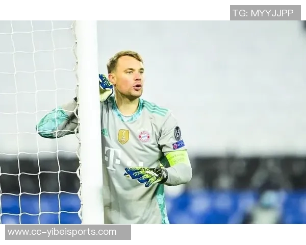 法尔克表示诺伊尔愿意为德国队回归参加世界杯争夺战