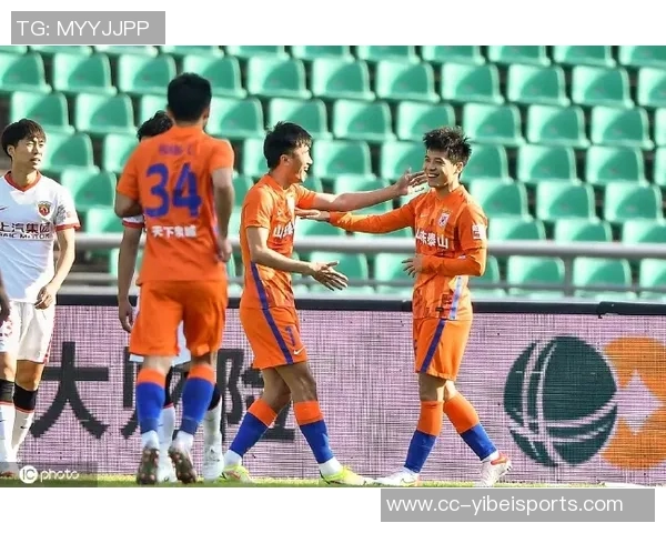 海港与町田首发阵容揭晓李新翔傅欢李圣龙领衔出战