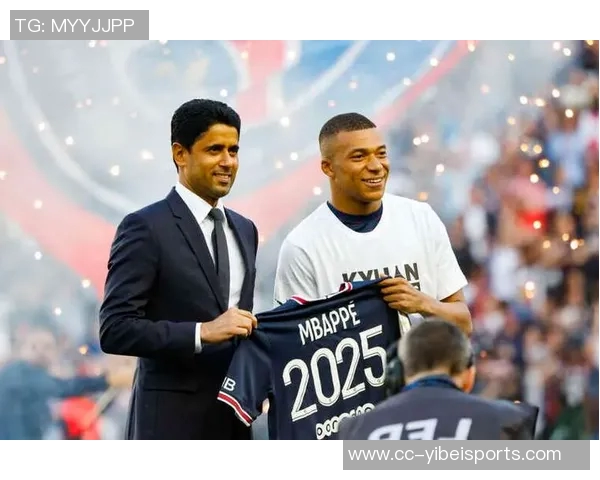 巴黎主席纳赛尔亲临现场观战米兰德比引发热议 巴黎主席纳赛尔亲临现场观战米兰德比引发热议