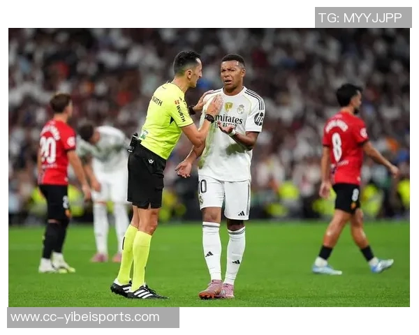 皇马对姆巴佩和马斯坦托诺受伤前往国家队表示强烈不满 皇马对姆巴佩和马斯坦托诺受伤前往国家队表示强烈不满